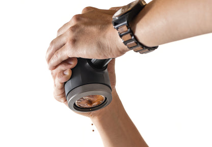 WACACO Picopresso Tragbare Espressomaschine mit Etui - Schwarz - Coffee Coaching Club