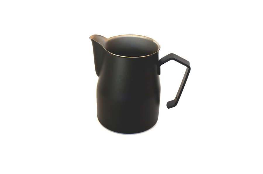 MOTTA Baristamilchkanne Europa schwarz, 0.35 l - Coffee Coaching Club